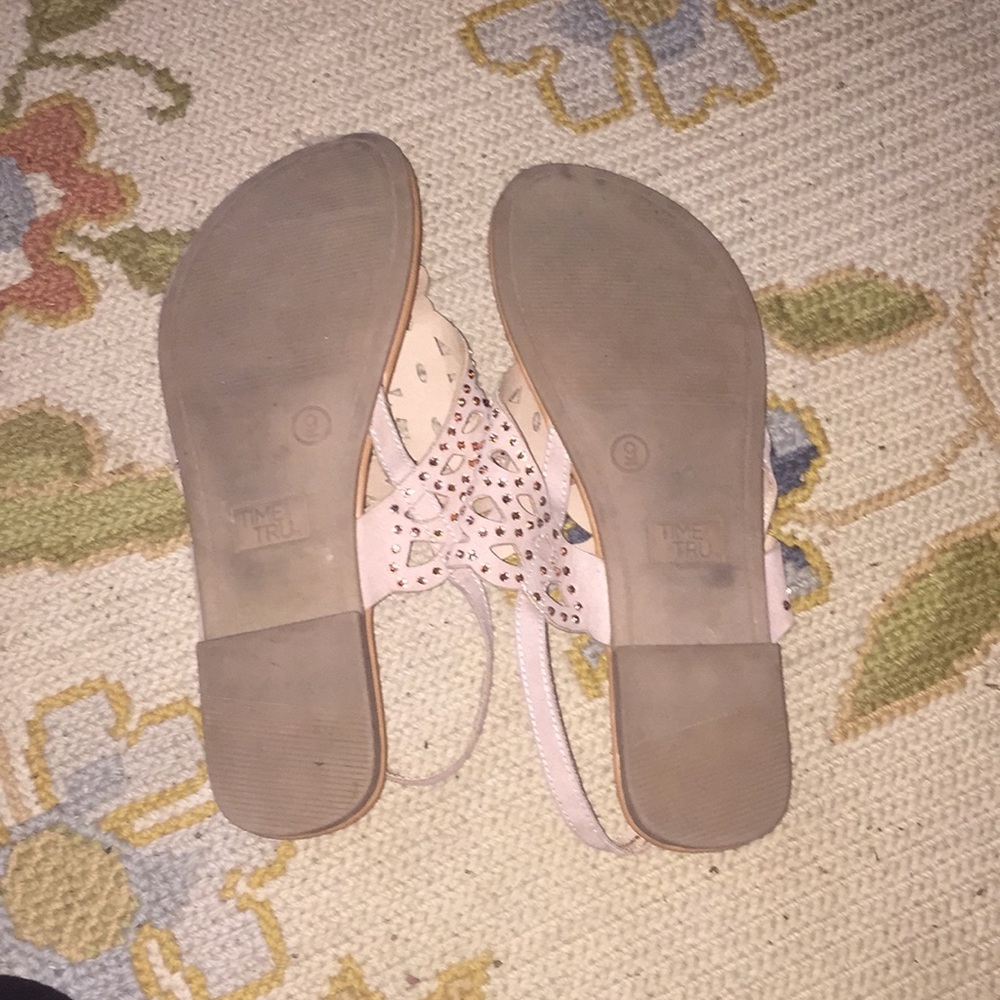 Sandals - Picture 2 of 3